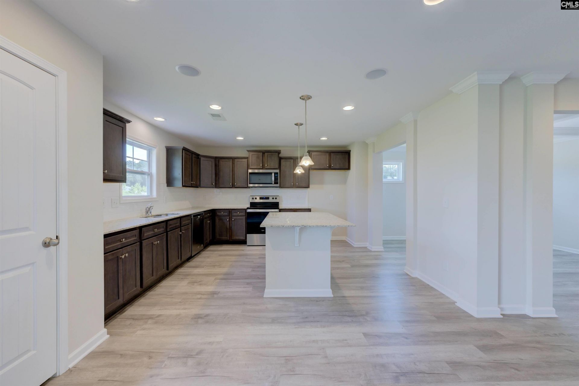 139 Texas Black Way  Photo 11