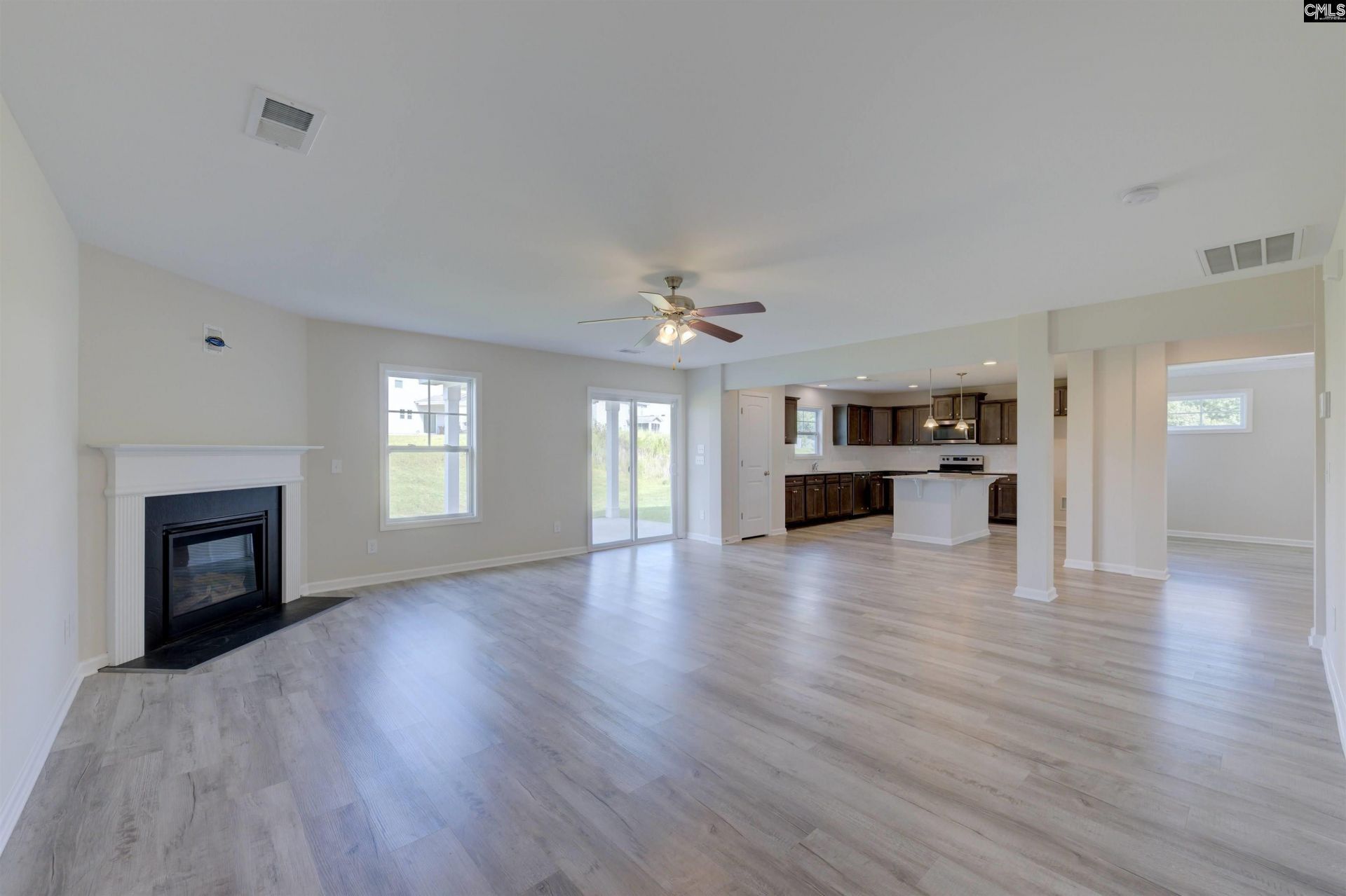 139 Texas Black Way  Photo 13
