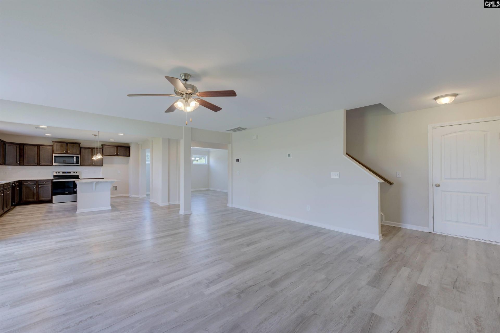 139 Texas Black Way  Photo 14