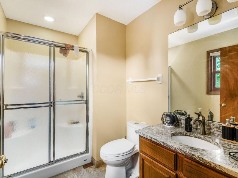 6255 Spinnaker Drive, Lewis Center, OH 43035 Photo 21