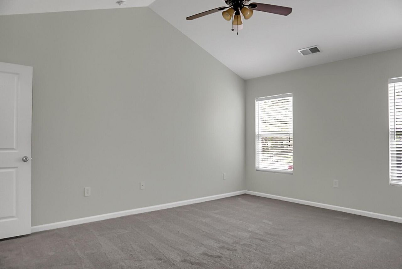 9850 Stockport Circle Photo 21
