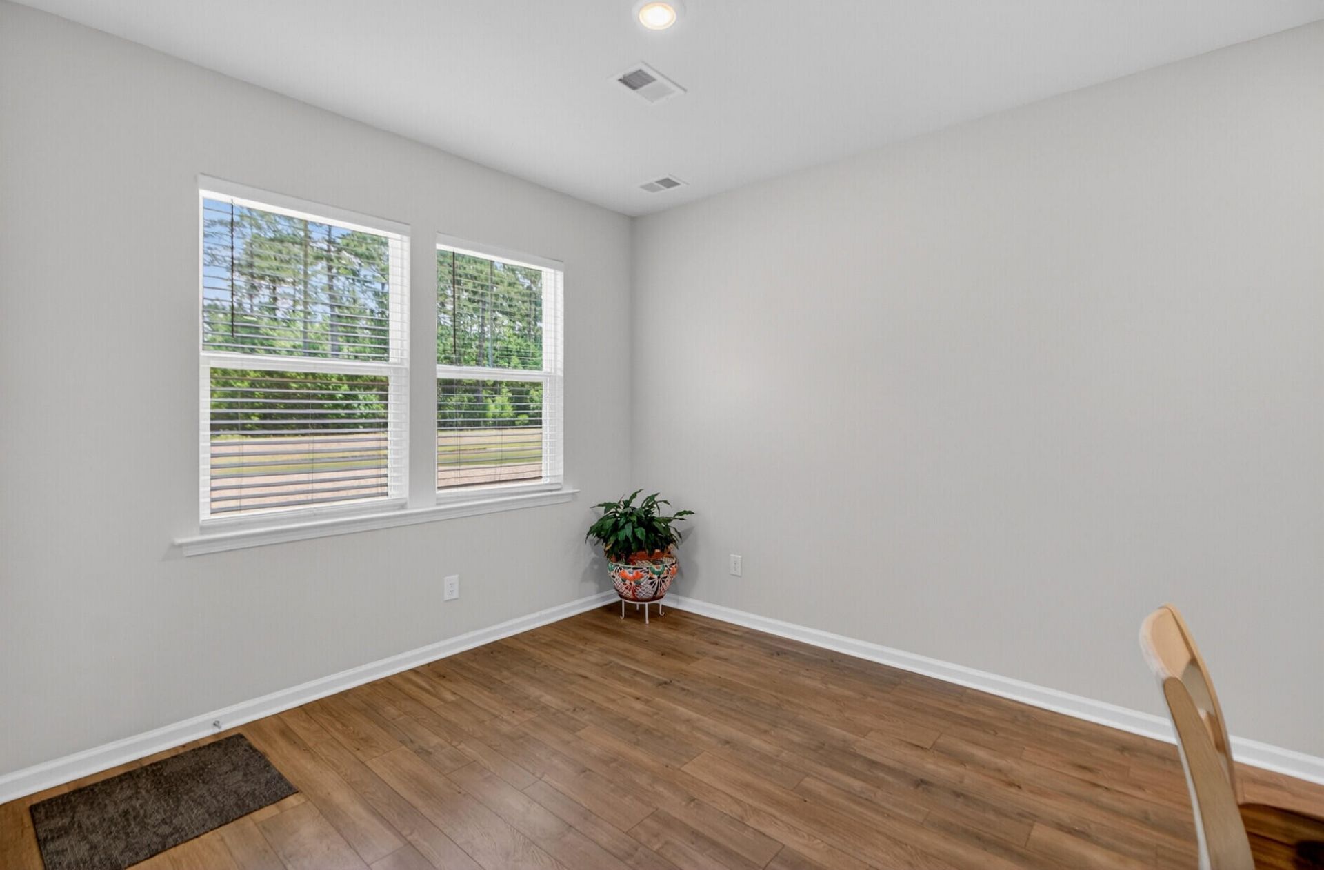 328 Firewheel Court Photo 17