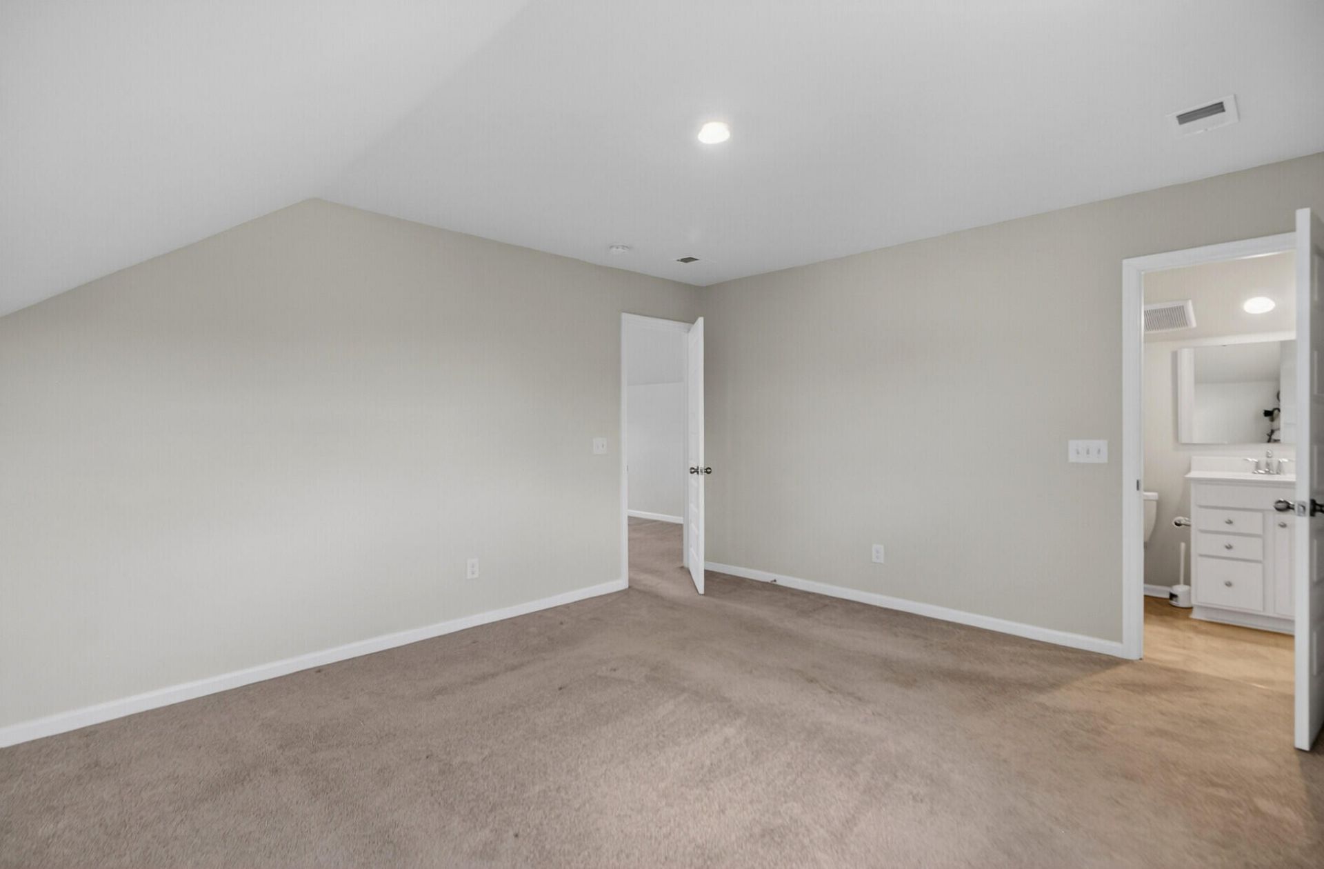 328 Firewheel Court Photo 28