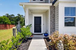 328 Firewheel Court photo 4