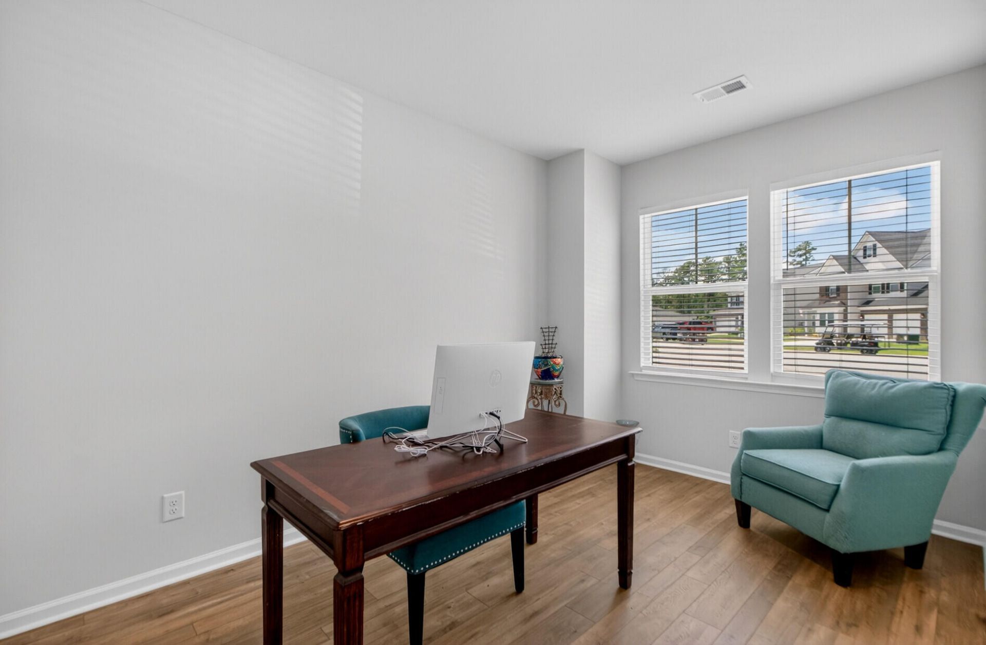 328 Firewheel Court Photo 5