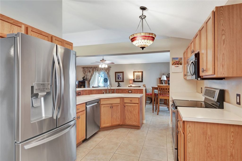 2554 12th Square Sw, Vero Beach, FL 32968 Photo