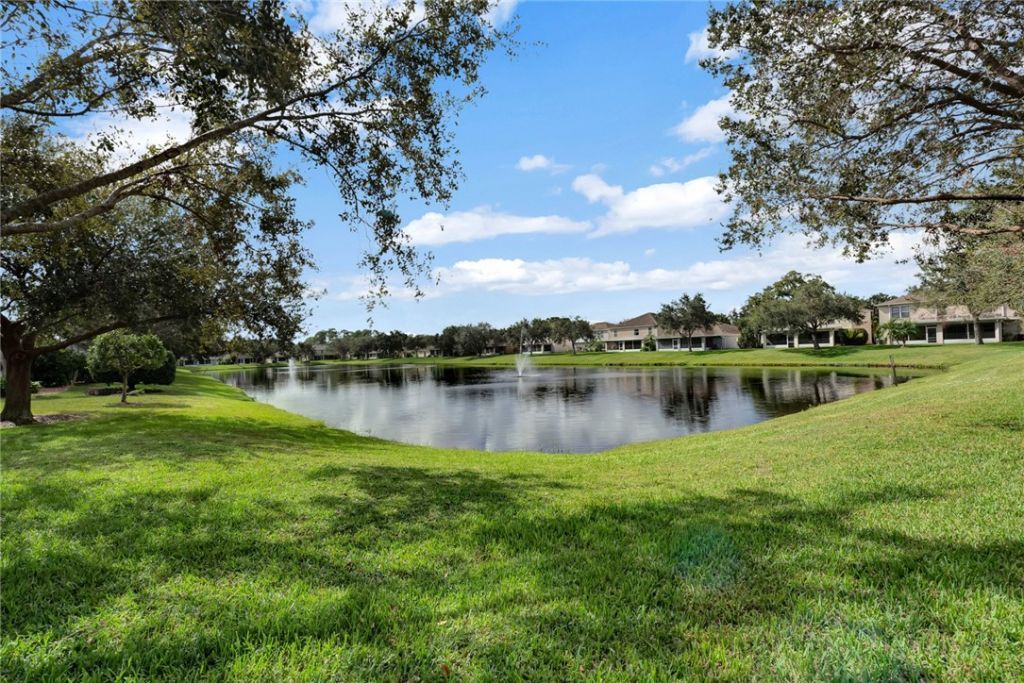 2554 12th Square Sw, Vero Beach, FL 32968 Photo