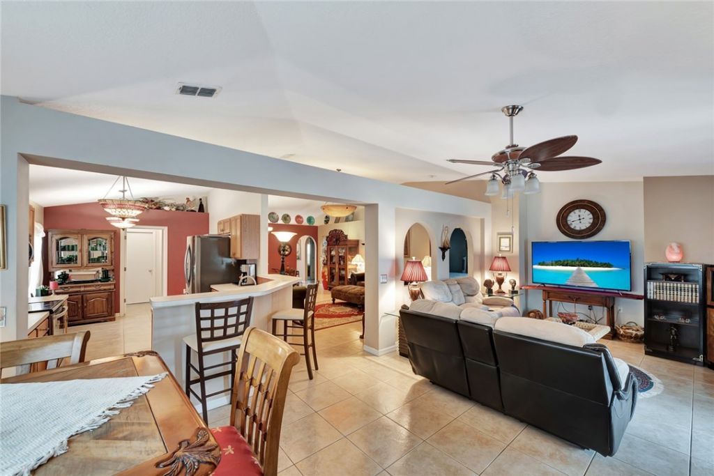 2554 12th Square Sw, Vero Beach, FL 32968 Photo