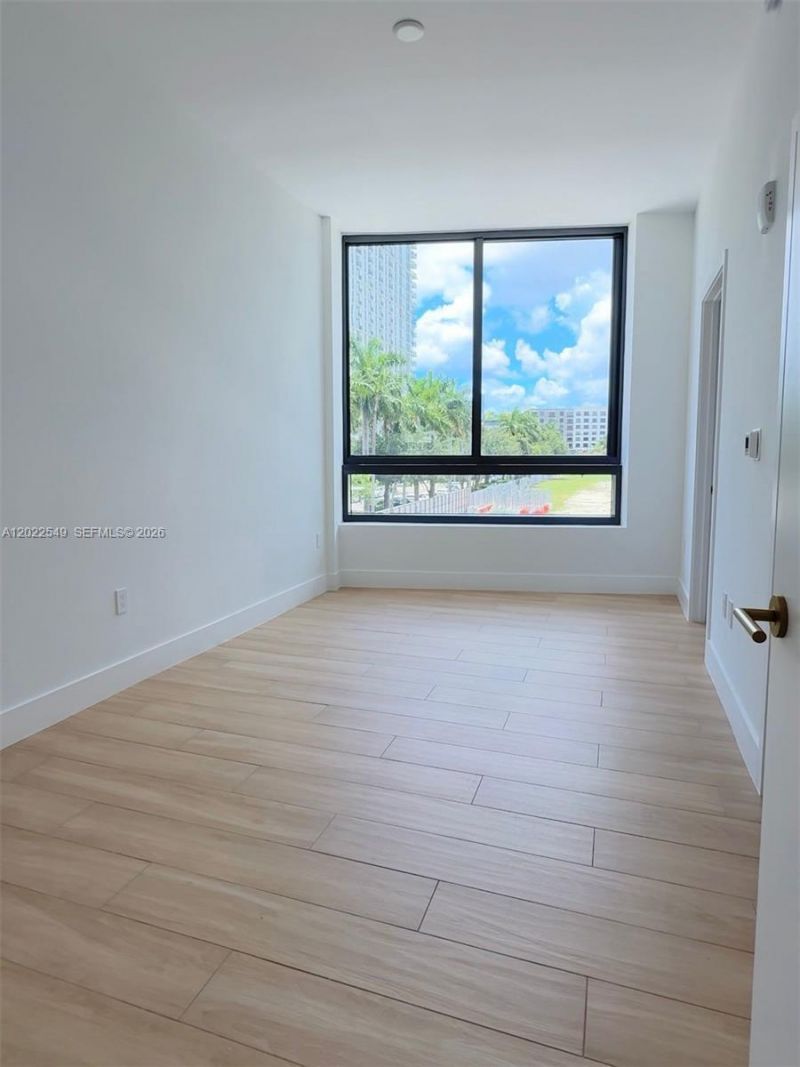 90 NE 32nd St, Unit 201, Miami, FL 33145 Photo