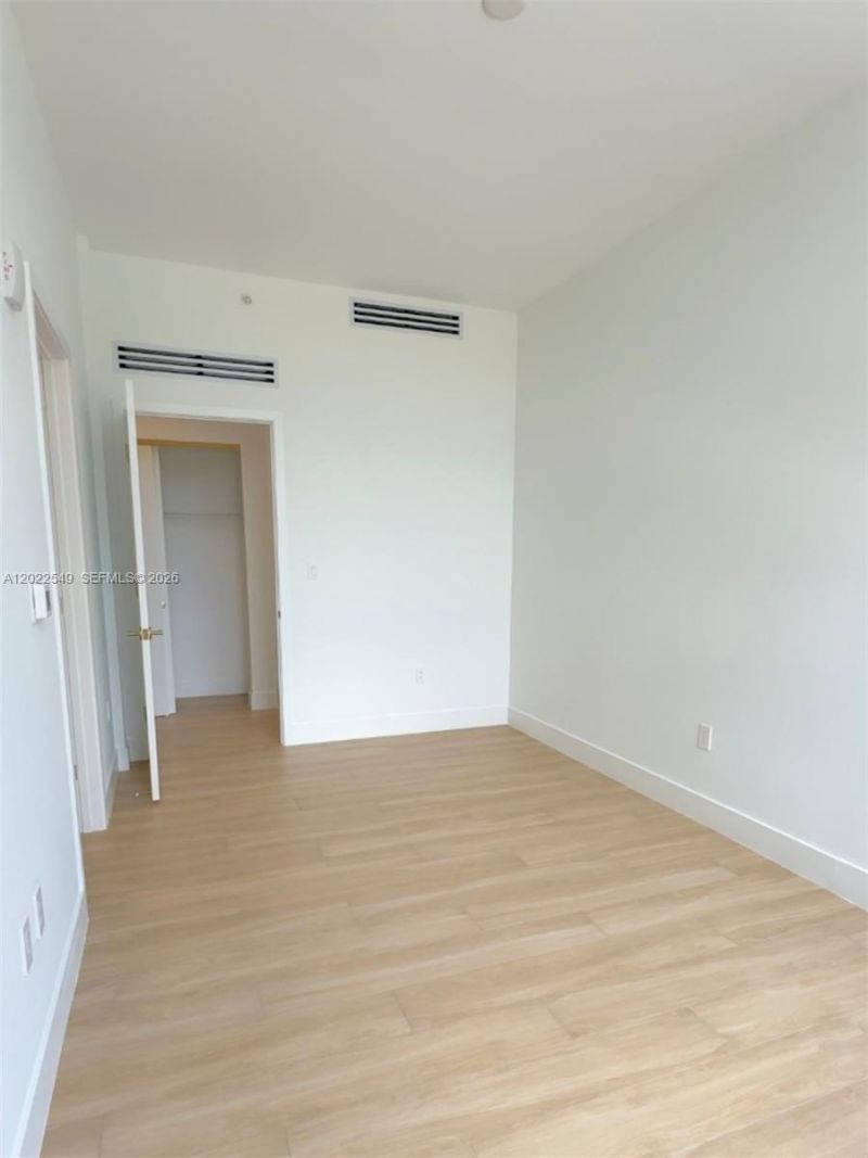 90 NE 32nd St, Unit 201, Miami, FL 33145 Photo