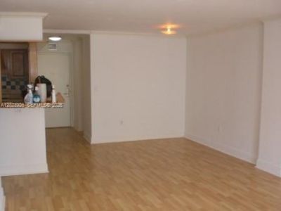 150 SE 25th Rd , Unit 7D, Miami, FL 33129 Photo