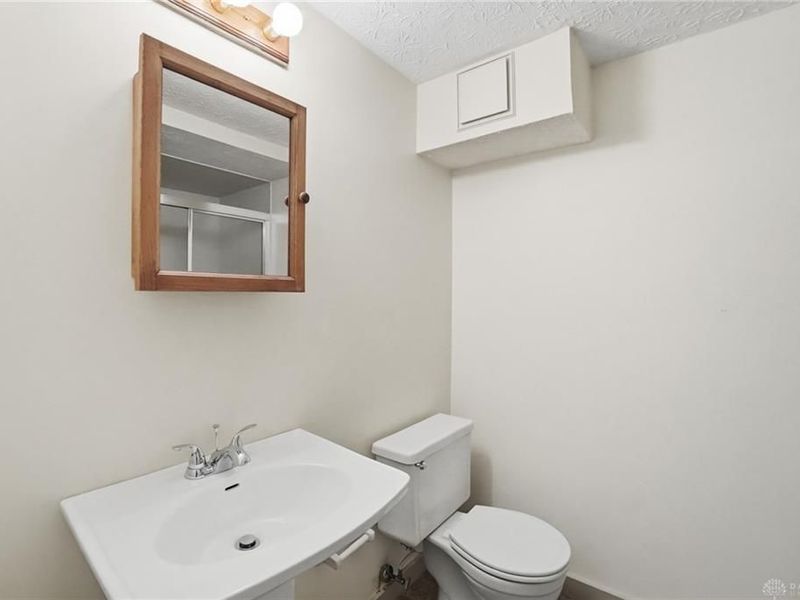 4852 Eck Road, Middletown, OH 45042 Photo 60