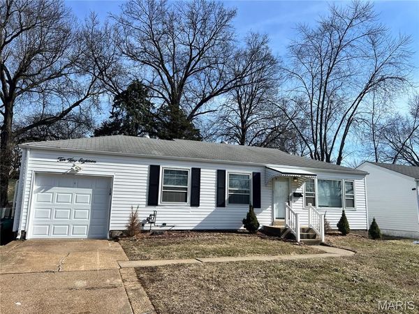 10518 Ewell Drive , St Louis, MO 63137