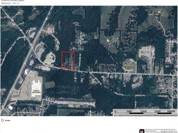 1410 Clarke Street , De Soto, MO 63020