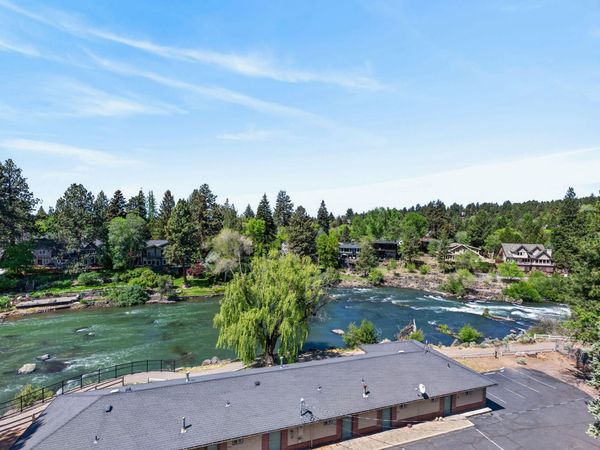 1565 NW Wall Street, Unit 331-332, Bend, OR 97703