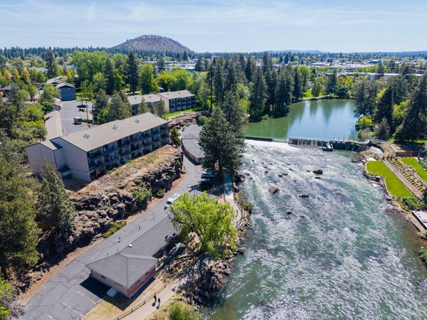 1565 NW Wall Street, Unit 331-332, Bend, OR 97703