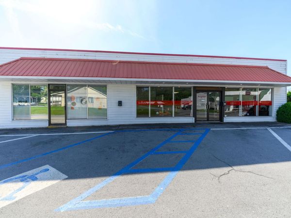 9605 Seneca Trail South, Lewisburg, WV 24901