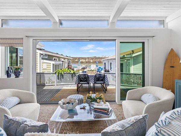 8 Saratoga, Newport Beach, CA 92660