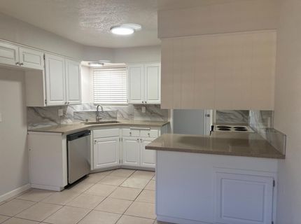 4004 Heather Hill, North Highlands, CA 95660 Photo