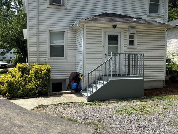 261 Schenck Avenue , Unit 1st Floor, Great Neck, NY 11021
