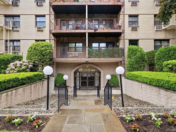 2261 Palmer Avenue , Unit 4L, New Rochelle, NY 10801