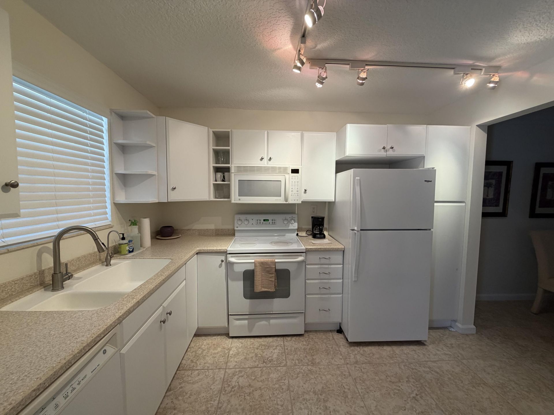 769 Jeffery Street, Unit 2-103, Boca Raton, FL 33487 Photo