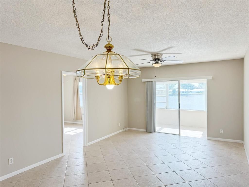 1116 Lake Terrace, Unit 214, Boynton Beach, FL 33426 Photo