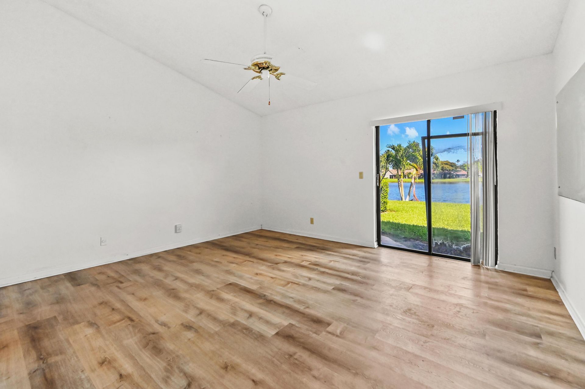 5537 Parkwalk Circle E, Boynton Beach, FL 33472 Photo