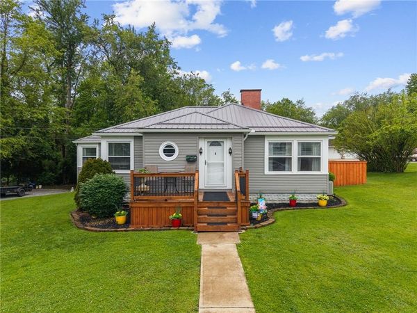 117 Delaware Avenue, Scottdale, PA 15683