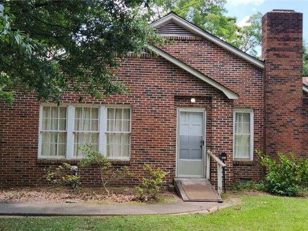 823 Mesopotamia, Eutaw, AL 35462