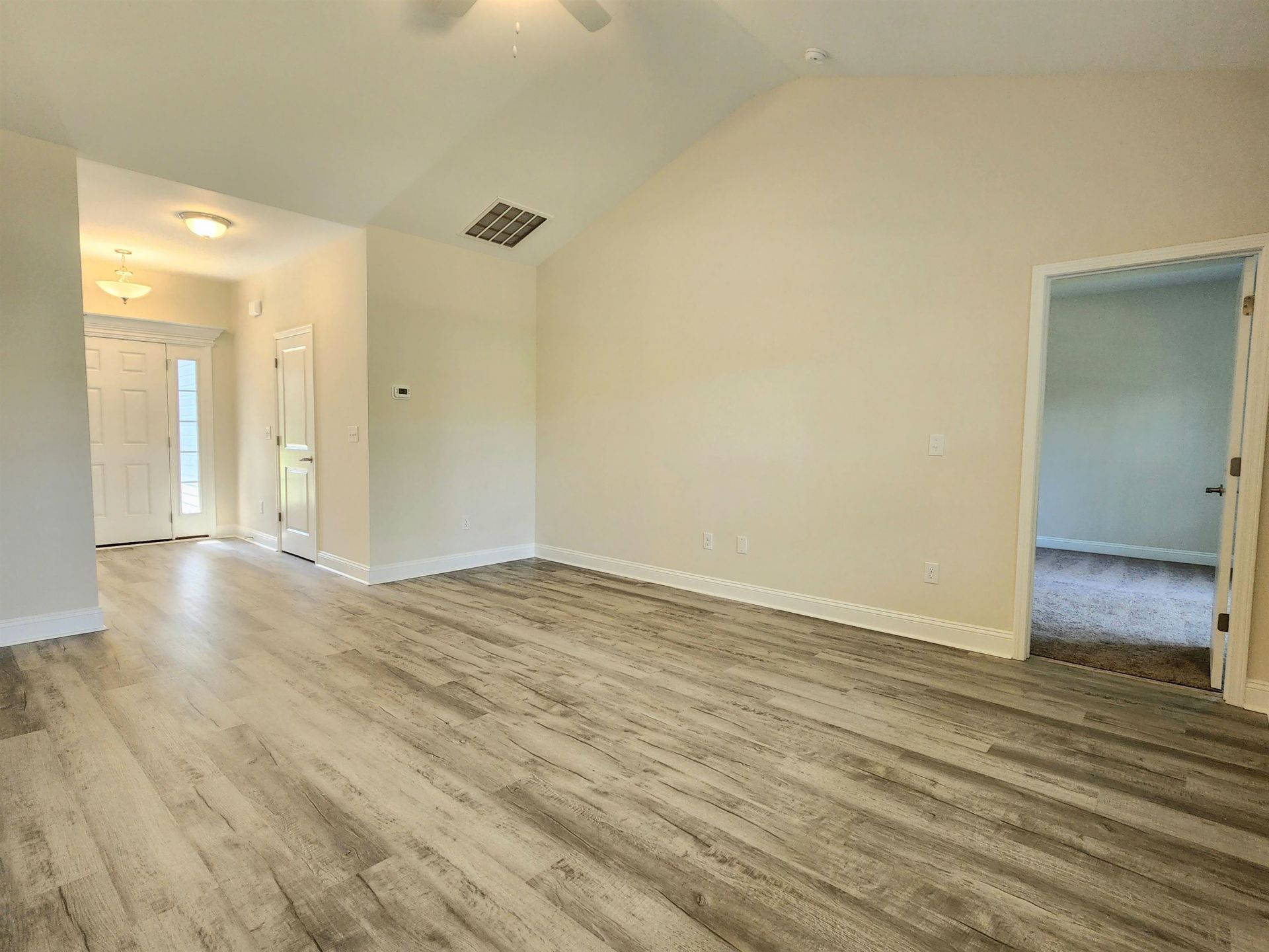 3431 Spivey St. Photo 8