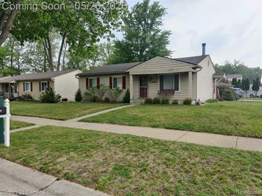 33612 Fairchild Street, Westland, MI 48186