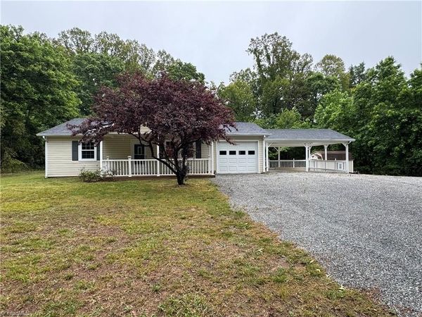 6126 Ridge Road , Tobaccoville, NC 27050