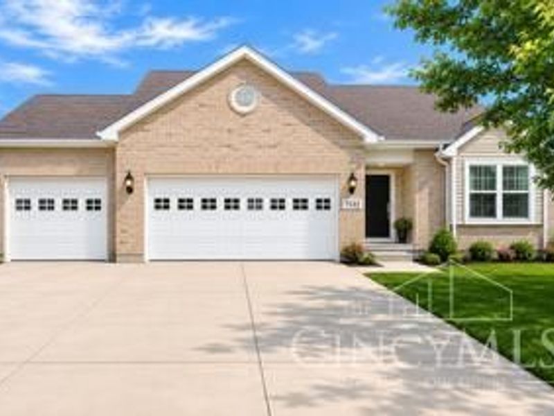 7332 Country Walk, Franklin, OH 45005 Photo 1