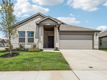 1701 Cambium Drive, Fort Worth, TX 76131