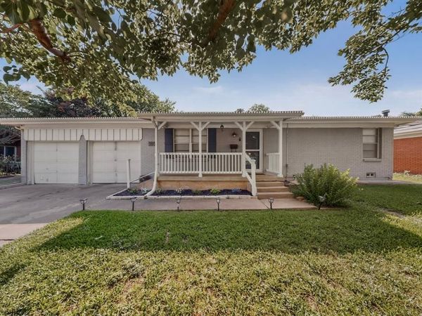 3606 Reeves Street, North Richland Hills, TX 76117