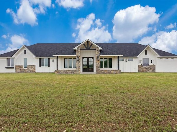 180 Kincannon Lane, New Fairview, TX 76078