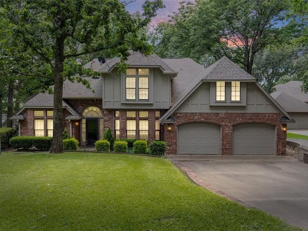 327 County Road 1299 , Yantis, TX 75497