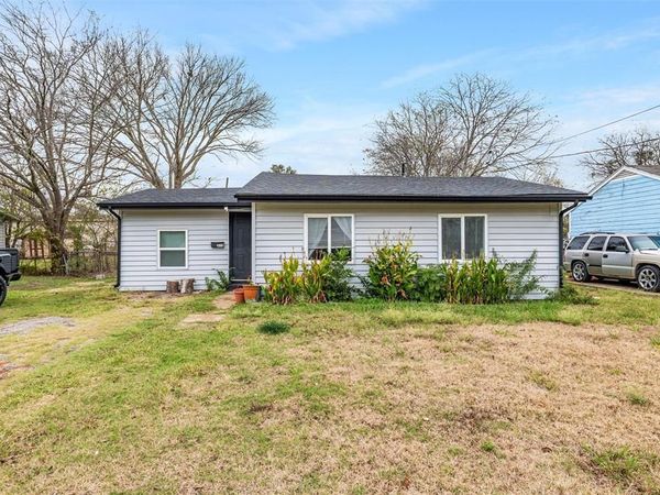 315 Rea Avenue, Lancaster, TX 75146