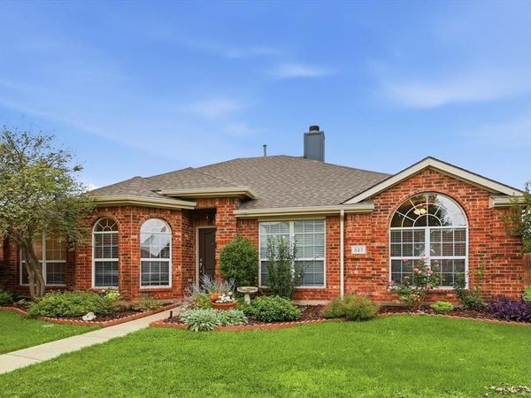327 Montana Trail, Murphy, TX 75094