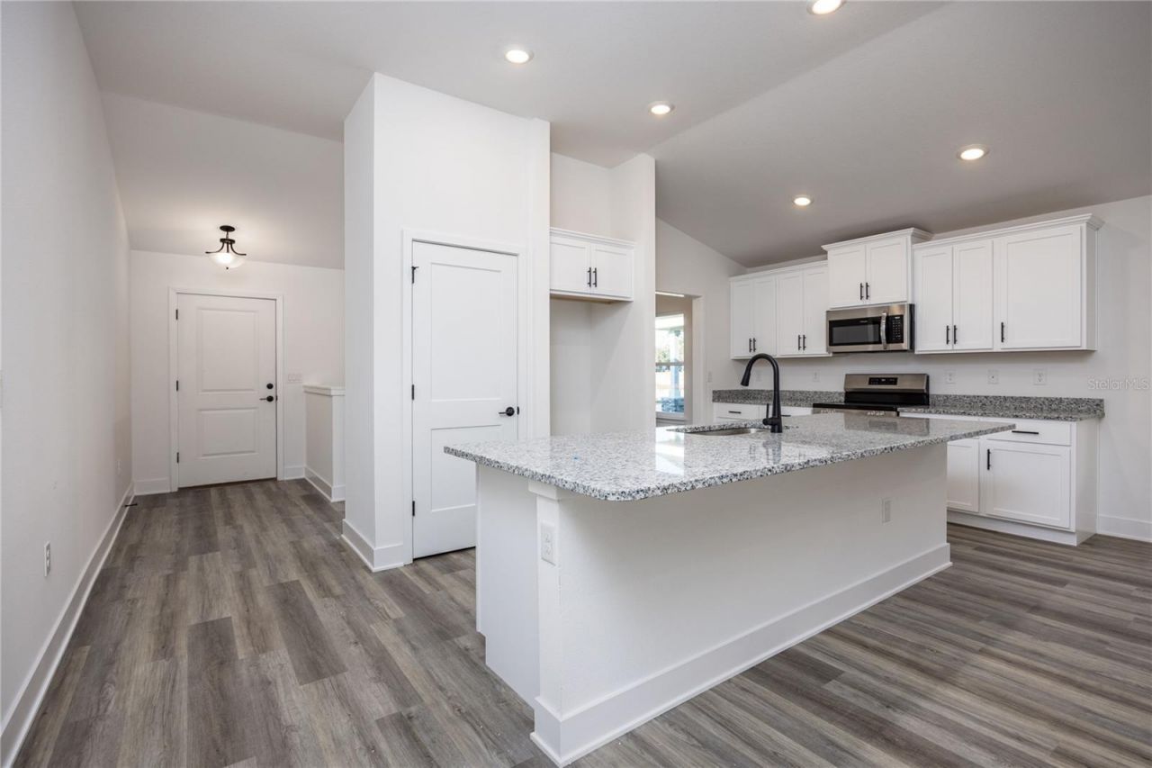 25039 SW 250th Place , Newberry, FL 32669 Photo