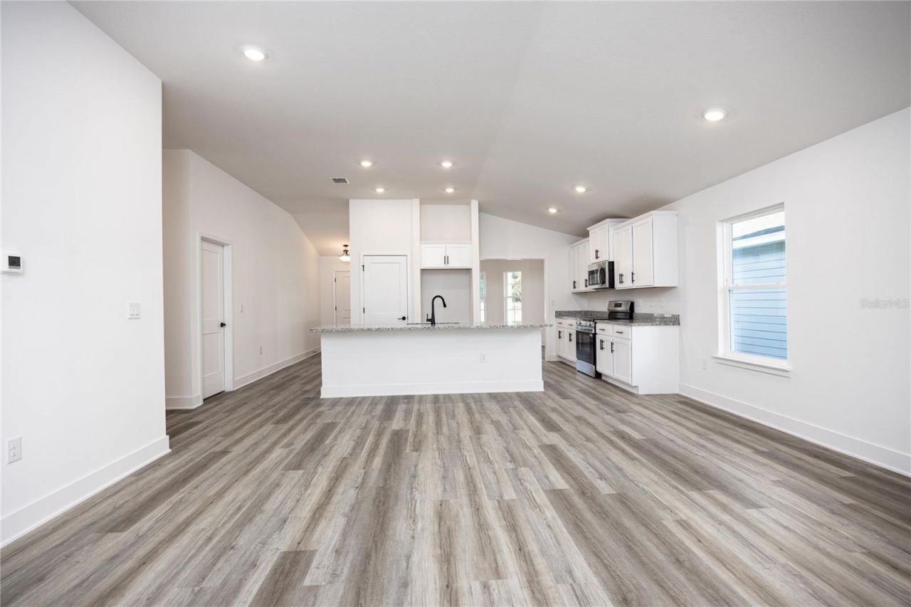 25039 SW 250th Place , Newberry, FL 32669 Photo