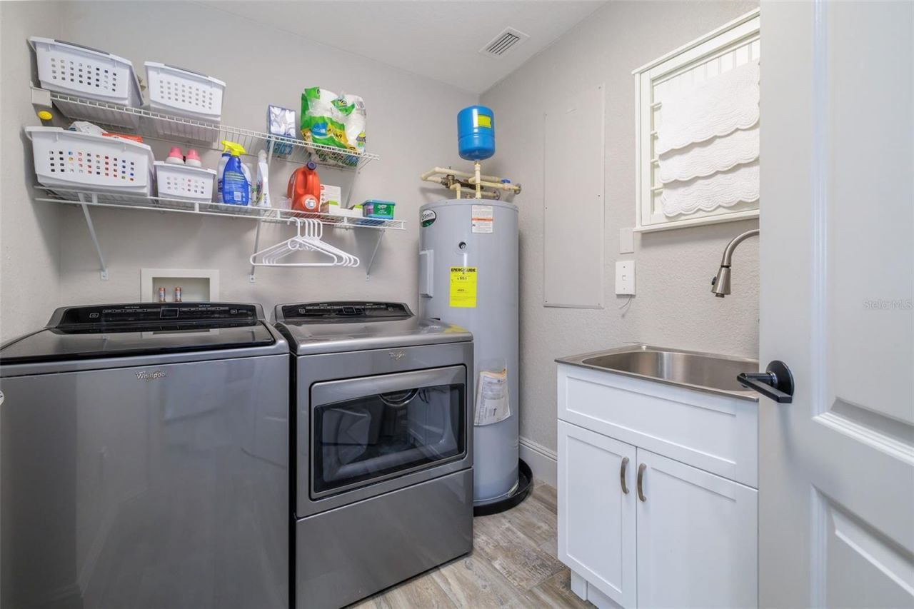261 Minorca Beach Way, Unit 201, New Smyrna Beach, FL 32169 Photo