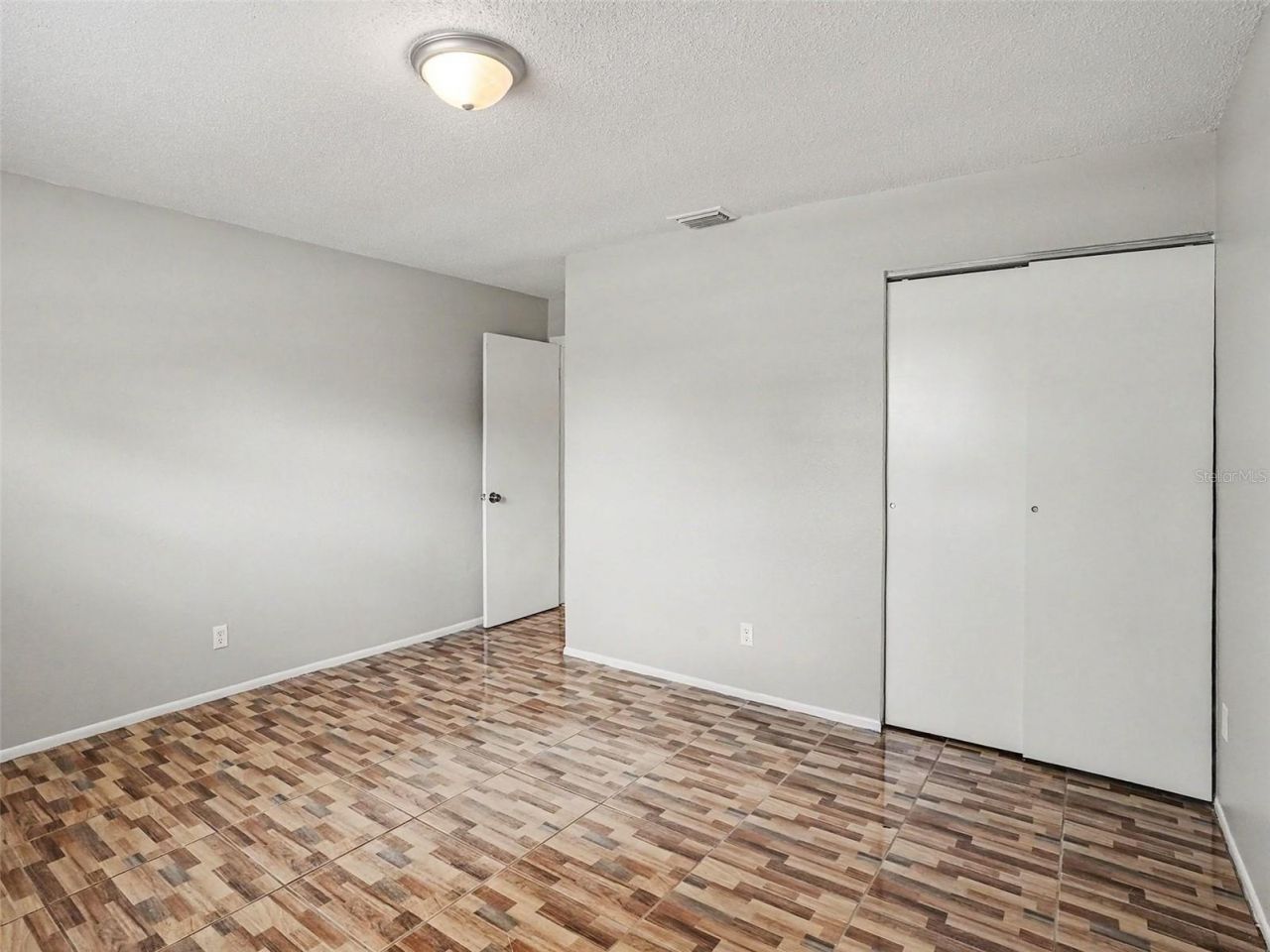 615 Thomas Jefferson Way, Orlando, FL 32809 Photo
