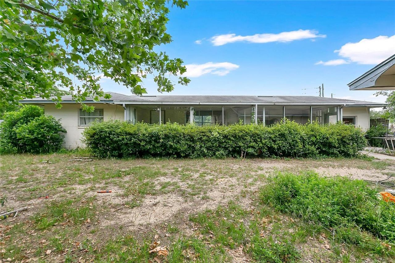 2201 Washington Avenue, Eustis, FL 32726 Photo