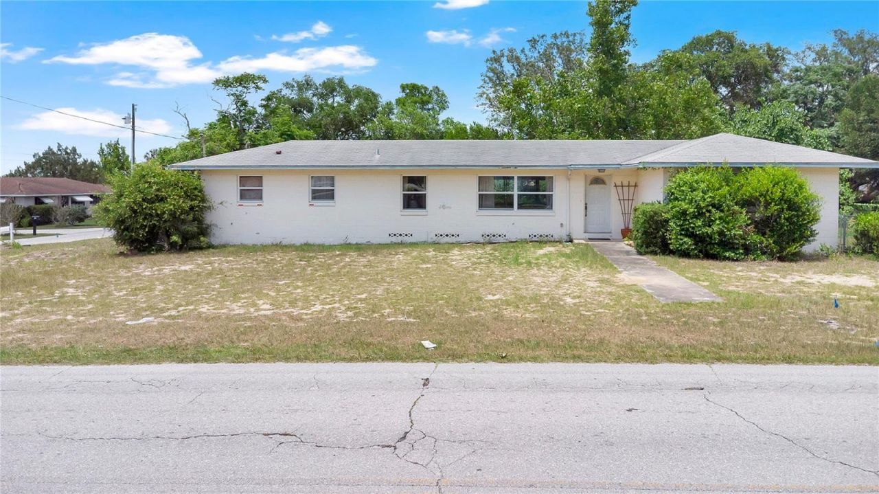 2201 Washington Avenue, Eustis, FL 32726 Photo