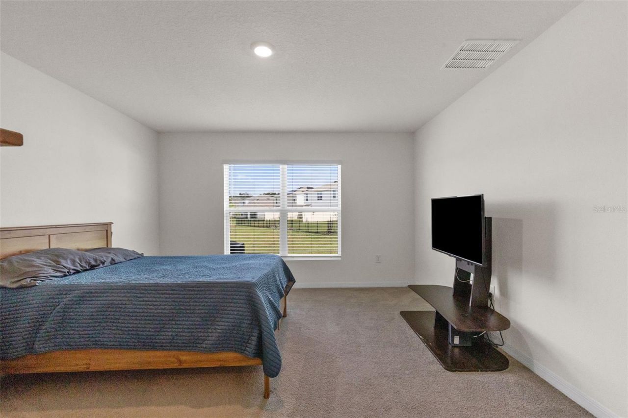 37207 Sharks Eye Lane , Zephyrhills, FL 33541 Photo