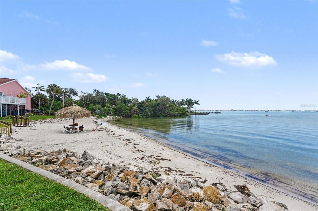 4105 38th Avenue S, Unit 75F, Saint Petersburg, FL 33711 Photo