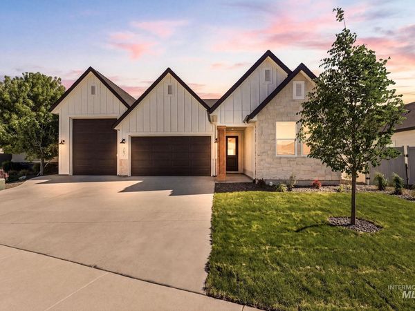 707 E Merino St, Kuna, ID 83634