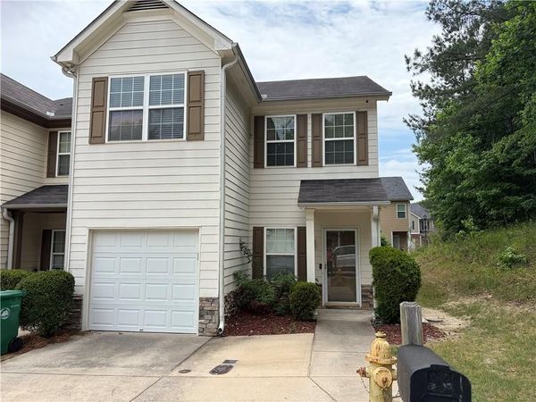 1260 Chinon Point , Lithonia, GA 30058
